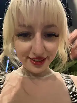 RonnieKiss' Live XXX Chat