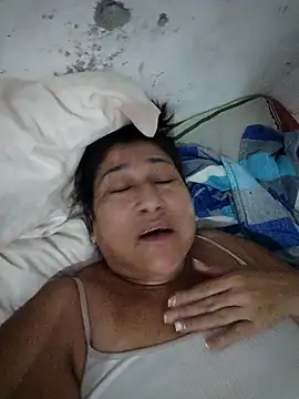 PatriciaGrajales 即時 XXX 聊天