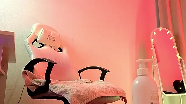 Chat XXX en directo de GraceYork