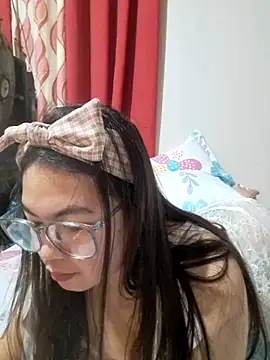 دردشة Eurelle_89 الجنسية المباشرة