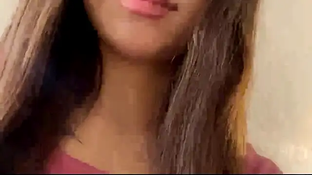 You_Club_Winx Adlı Modelin Canlı XXX Sohbeti