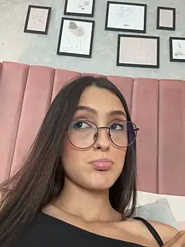 Chatroom XXX en direct de NataliaRivera_