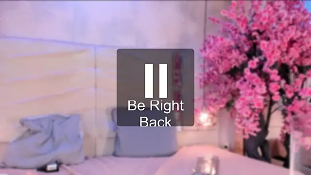 Chat XXX en directo de Tyna01