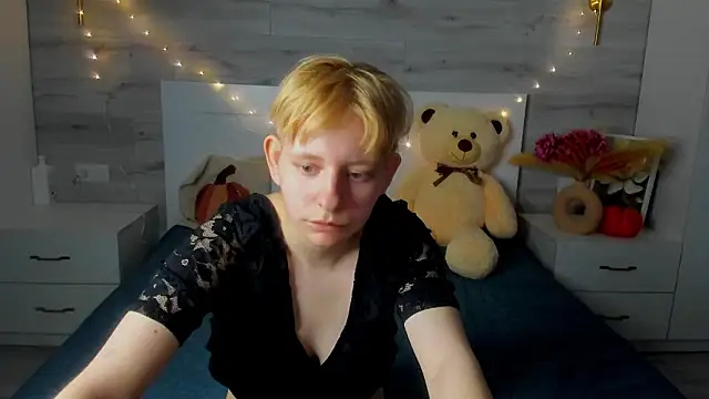 Chat XXX en directo de EloraBlu