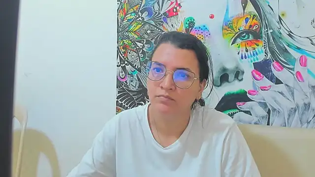 MARILYN_GARCIA's Live XXX Chat