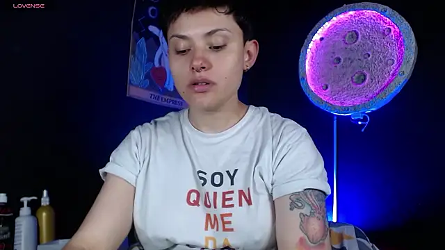 Chat XXX en directo de girl_intense444