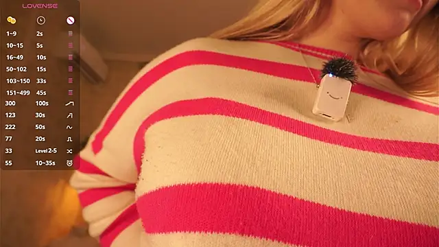 DonitaWolfenbarger's Live XXX Chat