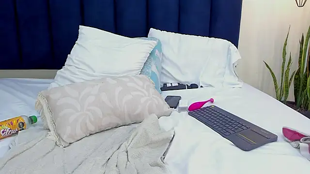 mayaevansmg Live XXX-Chat