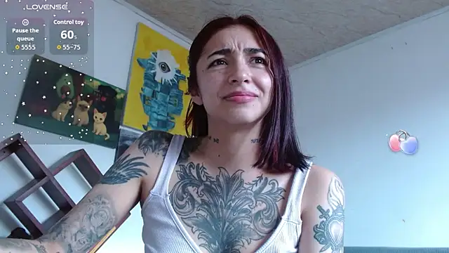 ZoeBakers_ – Naživo XXX chat