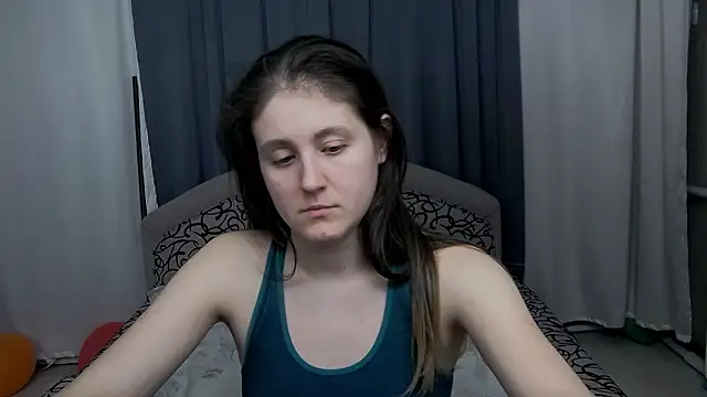 Holliy_Cooper Chat XXX live