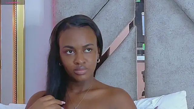 Sally-Noa Live XXX-Chat