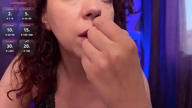 Chat XXX Live Helena__Femdom