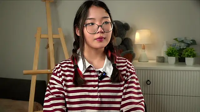 NelleMihalko's Webcam Show