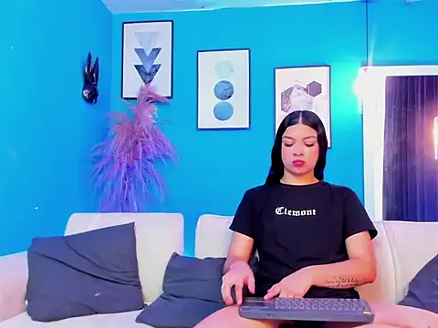 Anastacia_CristhianGrey Adlı Modelin Canlı XXX Sohbeti