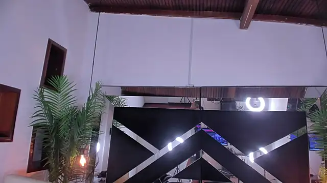 emily-fox Chat XXX live