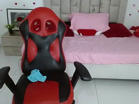 mister_fox723 élő XXX-chatje