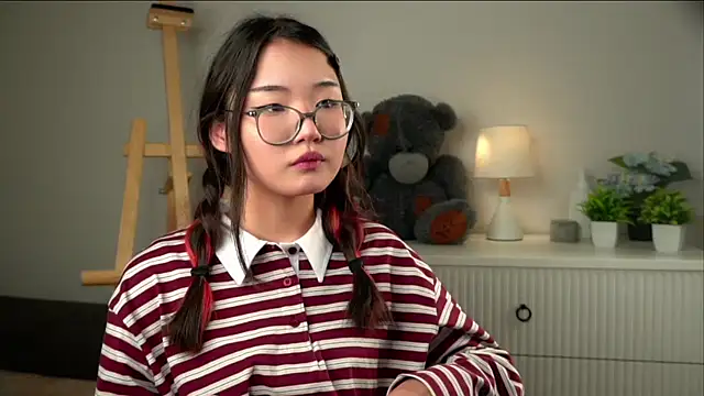 NelleMihalkon Live XXX chat