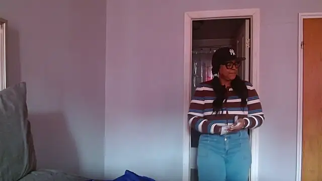 Онлайн чат XXX MSweetLindaParks