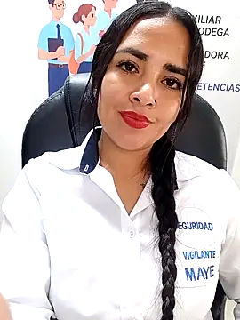 MAYE__13 Live XXX-chat