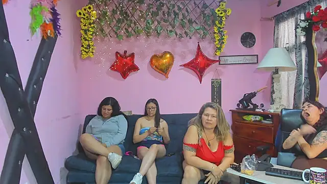 lesbiancuple live XXX chat