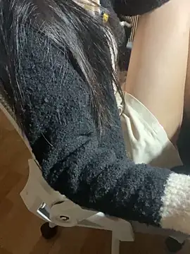 Mina048 在線直播表演