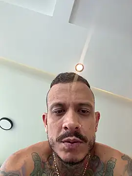 fitnolan 라이브 XXX 채팅