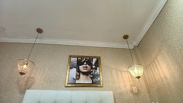 Miladiosa Live XXX-chat