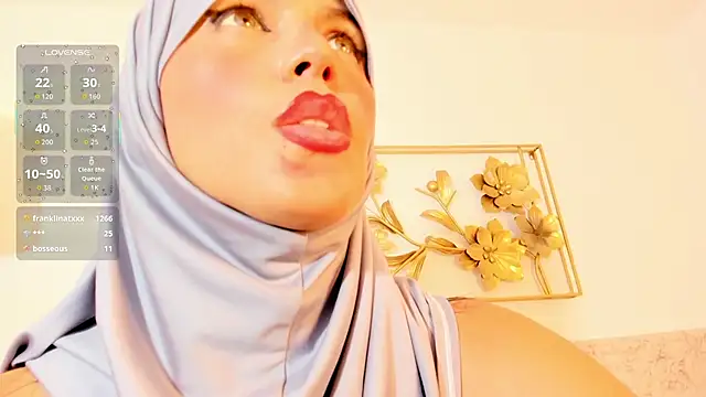 Chat +18 de hanajameela ao vivo