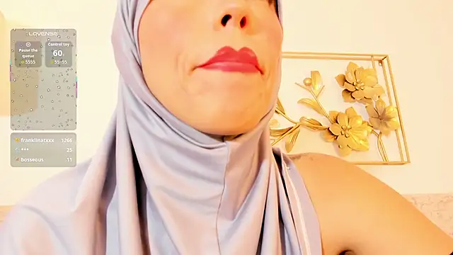 hanajameela Adlı Modelin Canlı XXX Sohbeti