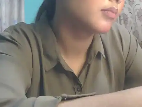 Онлайн ча т XXX NancyRuvi