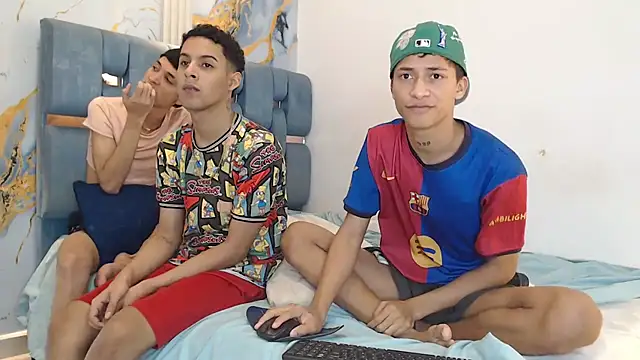 عرض كام GOLD_BOYS