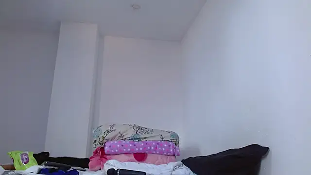 isabel_24_gil's Live XXX Chat