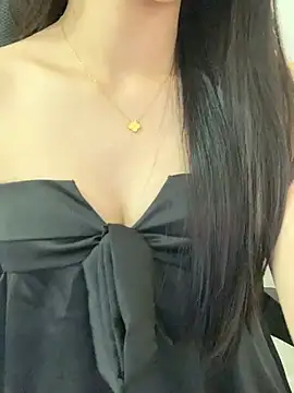 Jonlie18 在線直播表演