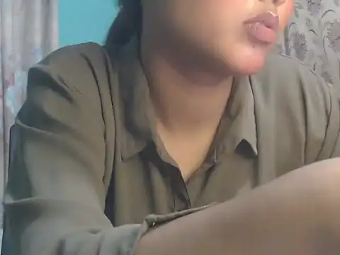 NancyRuvi Chat XXX in diretta