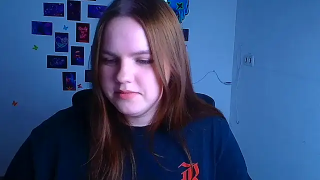 Kitty_Mia_Kitty Live XXX-Chat