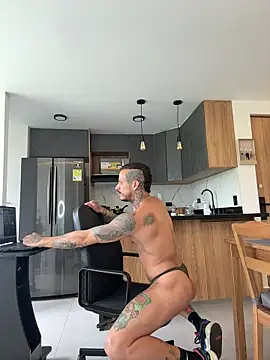 fitnolan Live XXX-Chat