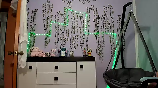 Yoonhee_kiのライブXXXチャット