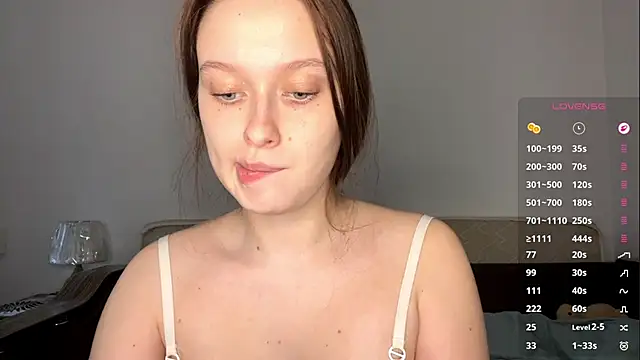 LoryMusetti: вебкам-шоу