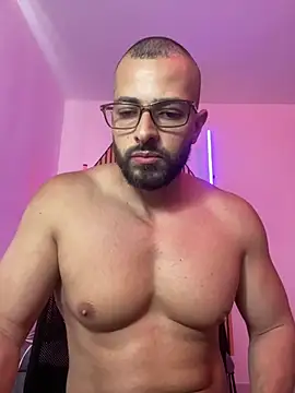 magnumchris 网络视讯表演