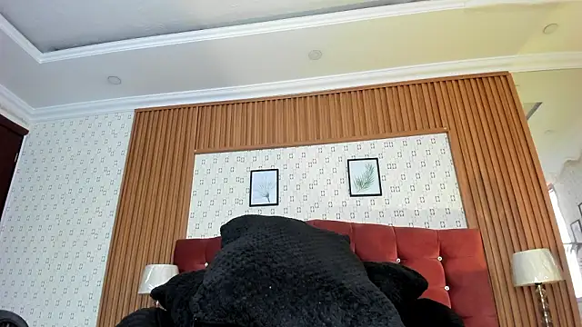 دردشة Princess_Violett الجنسية المباشرة