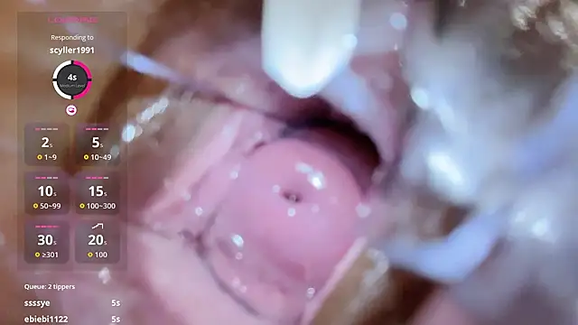 yueyue2003 在線直播表演