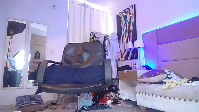 lizzy_squirt's Live XXX Chat