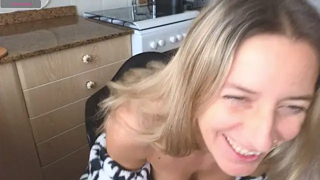 Lunamix 라이브 XXX 채팅