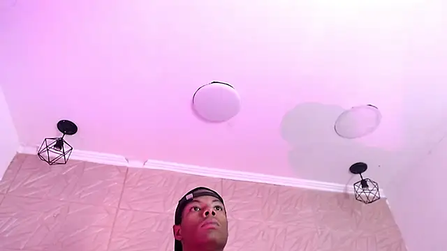 Santiago_Ortiz_'s Webcam Show