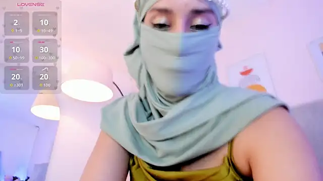 rawiya 现场XXX聊天