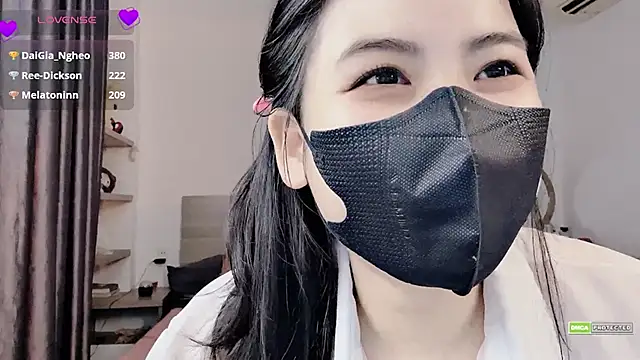 Chatroom XXX en direct de _Lynh_