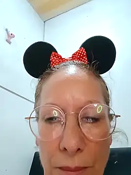 JessyCospXXX Adlı Modelin Canlı XXX Sohbeti