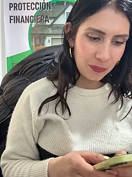 Alysson--: απευθείας συνομιλία ΧΧΧ