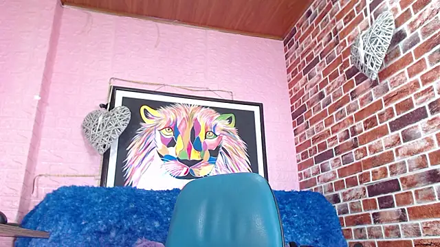 aliaandadara Adlı Modelin Canlı XXX Sohbeti