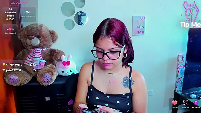 Ema__Luna 现场XXX聊天